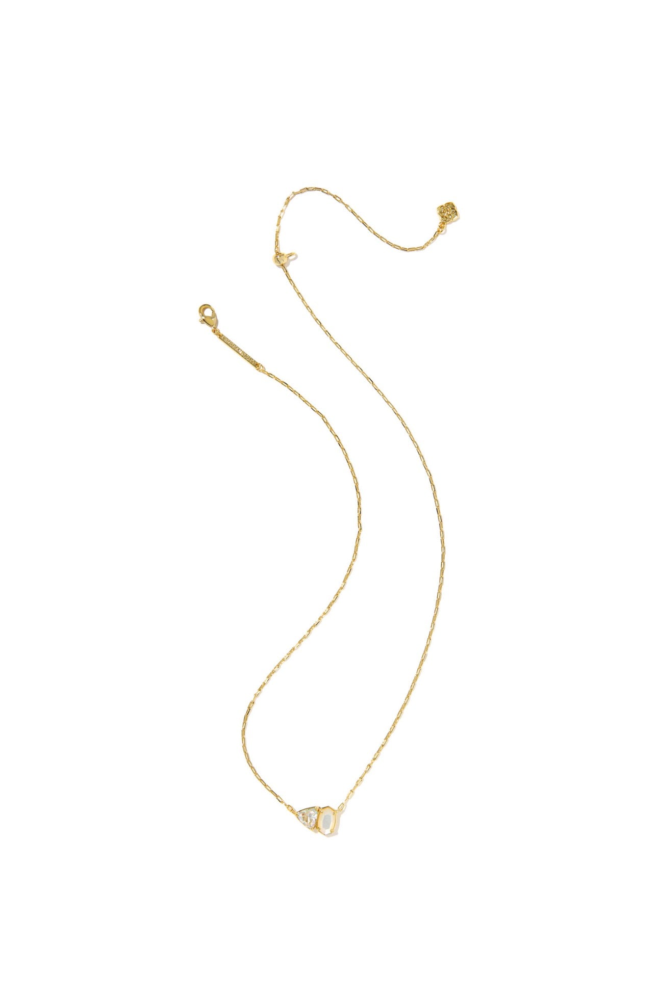 TATUM SHORT PENDANT NECKLACE