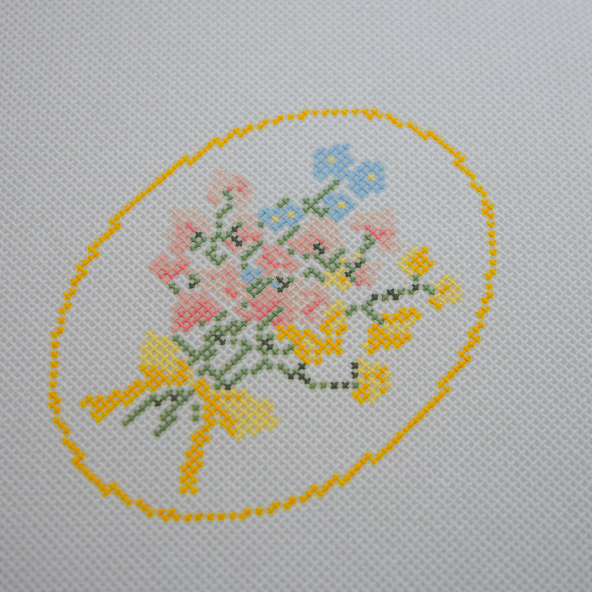 Spring Floral Cameo Canvas — 18 Mesh
