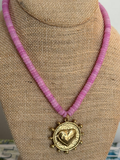 It Girl Necklace: Magenta