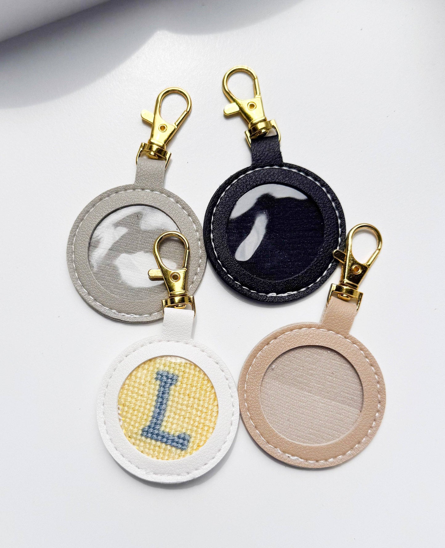 Needlepoint Self Finishing Key Fobs: Black