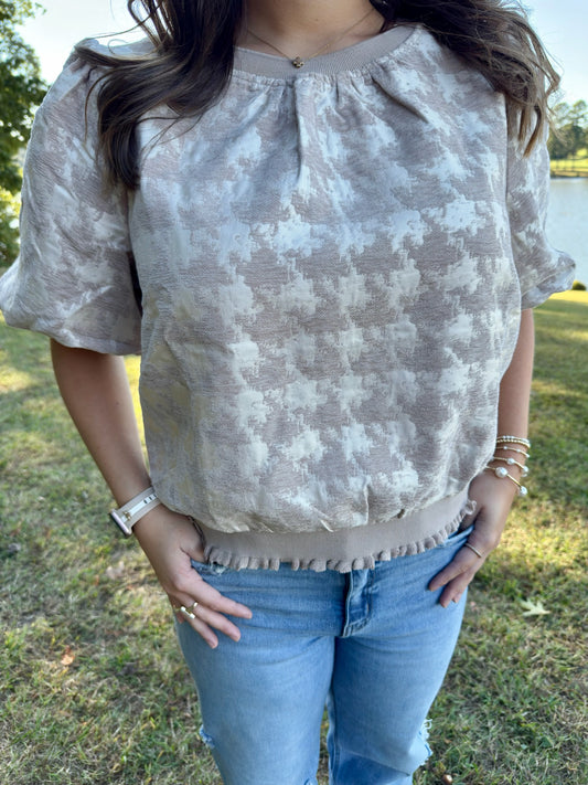 Hostess Top