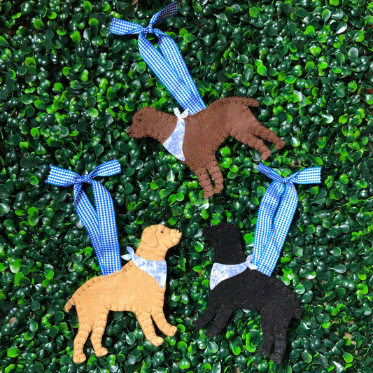 Preppy Labrador Ornaments: Black