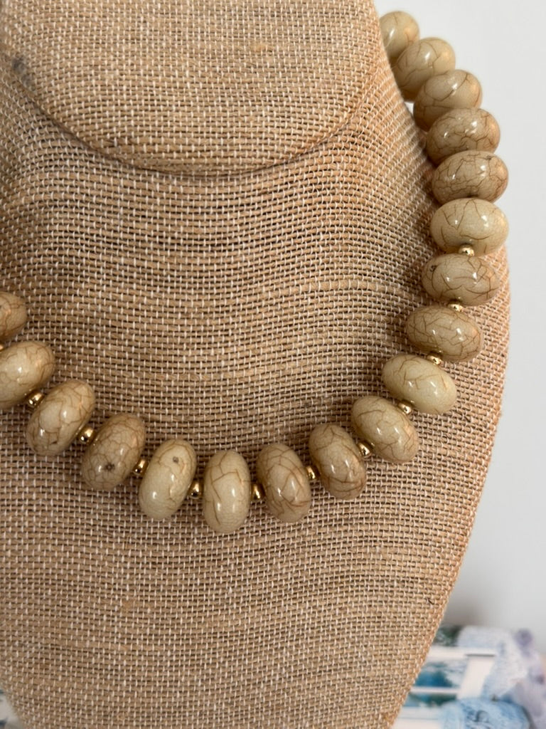 Marbled Necklace: Tan