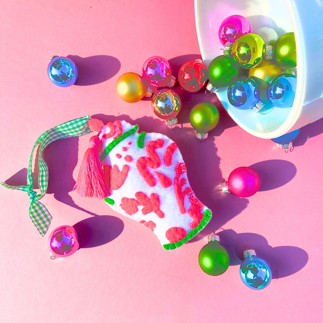 Chinoiserie Temple Jar Ornament