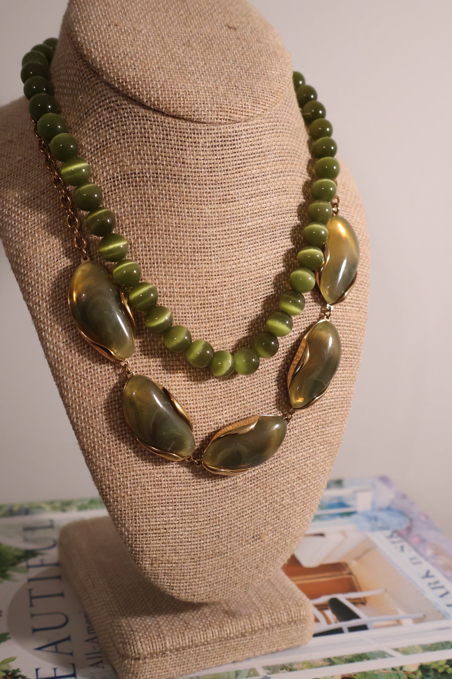 Cat Eye Necklace: Olive