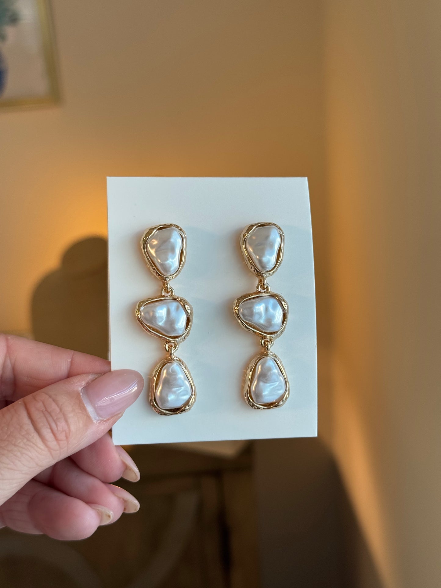 Pearl Drop Earring