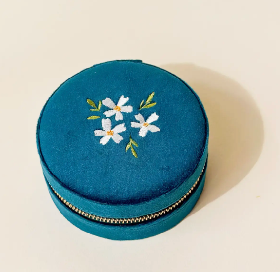 Round Jewelry Case