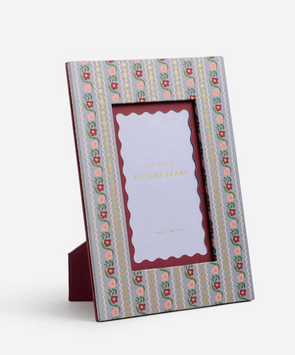 Delphine Photo Frame