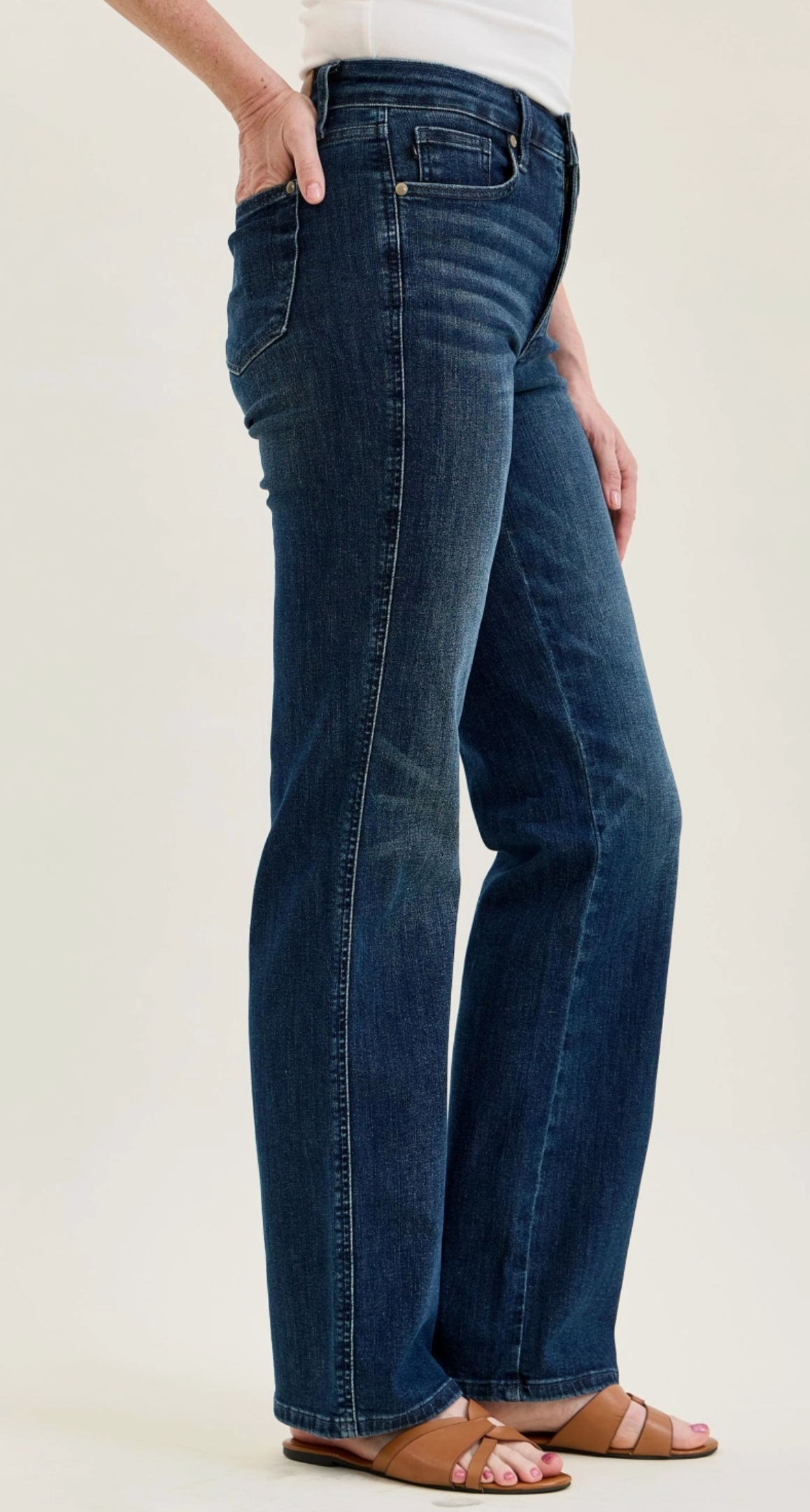 Judy Blue Straight Jeans