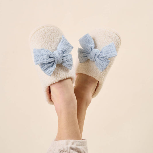 Betty Bow Light Blue