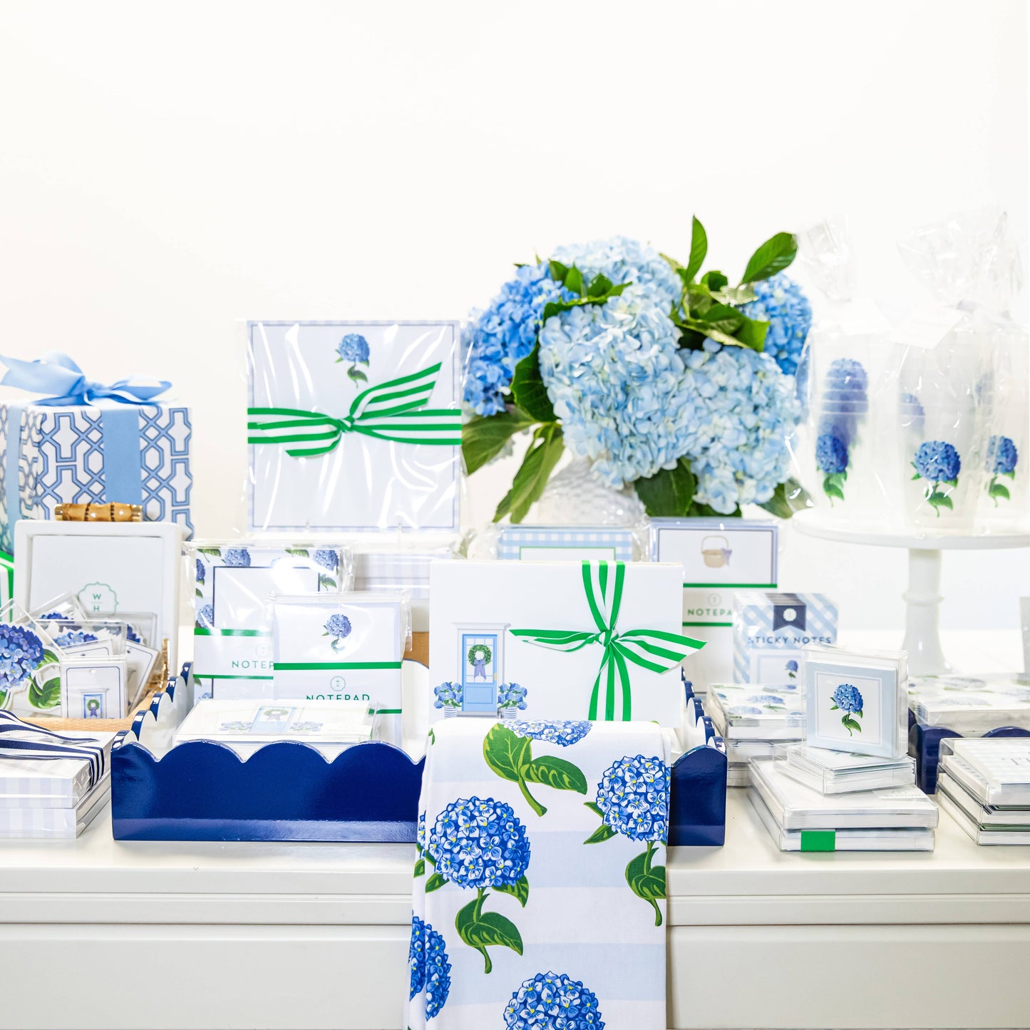 Hydrangeas Shatterproof Cups 8
