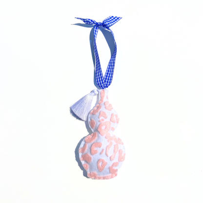 Chinoiserie Vase Ornament